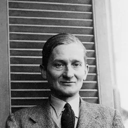 Portrait of Leslie Witts