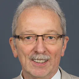 Portrait of Michael Frisch