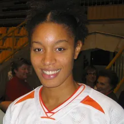 Portrait of Bethany Donaphin