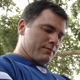 Portrait of Adam Vinatieri