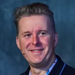 Portrait of Ross Lewis