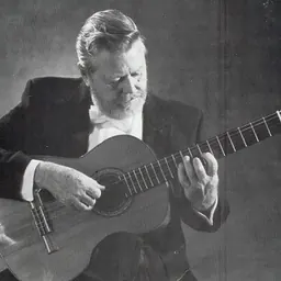 Portrait of Héctor García