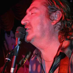Portrait of Dave Lewis