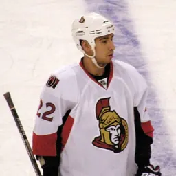 Portrait of Chris Kelly