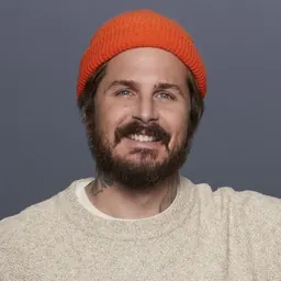 Portrait of Nic Smal