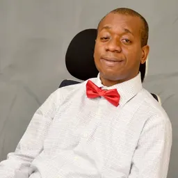 Portrait of Tijani Adetoyese Olusi