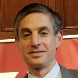 Portrait of Michael Greenstone