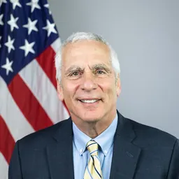 Portrait of Jared Bernstein