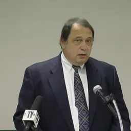 Portrait of Ron Fragale