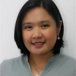 Portrait of Phoebe Cabagnot