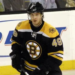 Portrait of Matt Lashoff