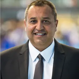 Portrait of Simon Davidson
