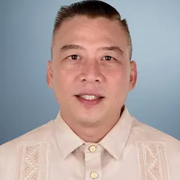 Portrait of Pinpin Uy