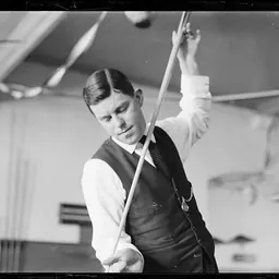 Portrait of Walter Lindrum