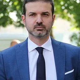 Portrait of Andrea Stramaccioni