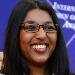 Portrait of Roshika Deo