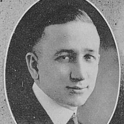 Portrait of Tom Grubbs