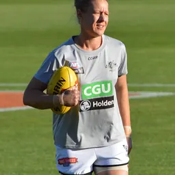 Portrait of Meg Hutchins