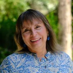 Portrait of Jeannette Vega