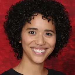Portrait of Jasmin Savoy Brown