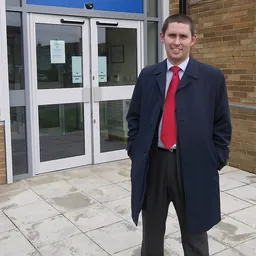 Portrait of Tom Blenkinsop