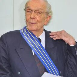 Portrait of Alberto Dines