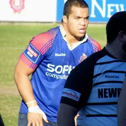 Portrait of Eddie Aholelei