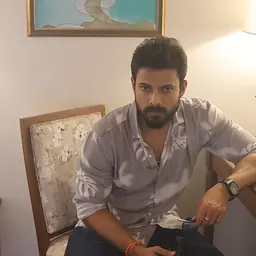 Portrait of Praveen Tej