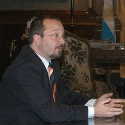 Portrait of Martín Sabbatella