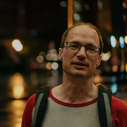 Portrait of Mark Saltveit