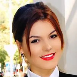 Portrait of Alina Zotea-Durnea