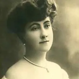 Portrait of Mally Burjam-Borga