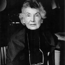 Portrait of Polly Thayer Starr