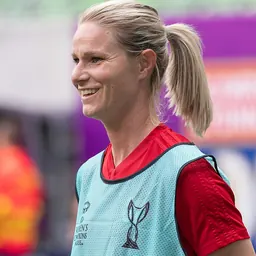 Portrait of Amandine Henry