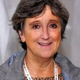 Portrait of Meg Kissinger