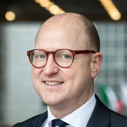 Portrait of Bart Groothuis