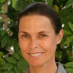 Portrait of Isabelle Debré