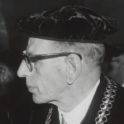 Portrait of Kees Posthumus