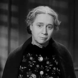 Portrait of Lisa Golm