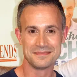 Portrait of Freddie Prinze Jr.