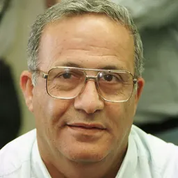 Portrait of Shmaryahu Ben-Tzur