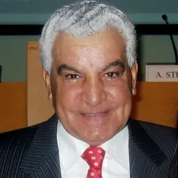 Portrait of Zahi Hawass