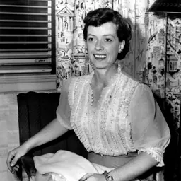 Portrait of Lois Kibbee