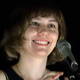 Portrait of Molly Tuttle