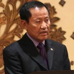 Portrait of Amir Syamsuddin