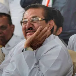 Portrait of Madhukar Pichad