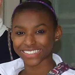 Portrait of Nia Dennis