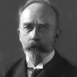 Portrait of Rudolf Straubel