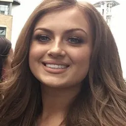 Portrait of Maisie Smith