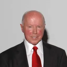 Portrait of Dan Duncan